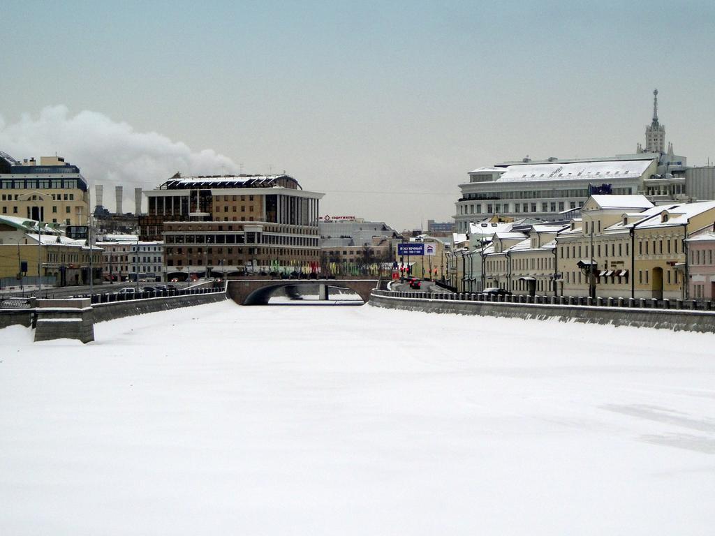 Kadashevskaya Hotel Moskou Buitenkant foto